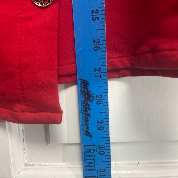 Lulu-B Red Top XL V Neck Asymmetrical Button accent Blouse - Picture 9 of 11